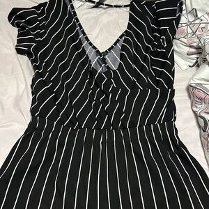 Black romper size large